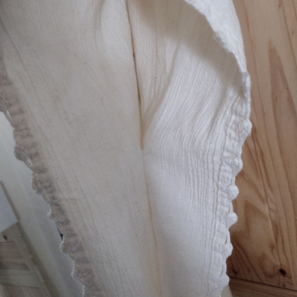 Top - Picture 4 of 4